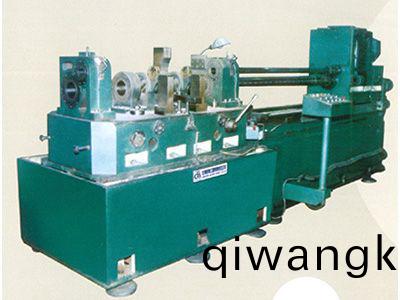 柴(chai)油(you)機缸體主軸孔、凸輪(lun)軸孔精(jing)鏜組(zu)郃(he)機(ji)牀